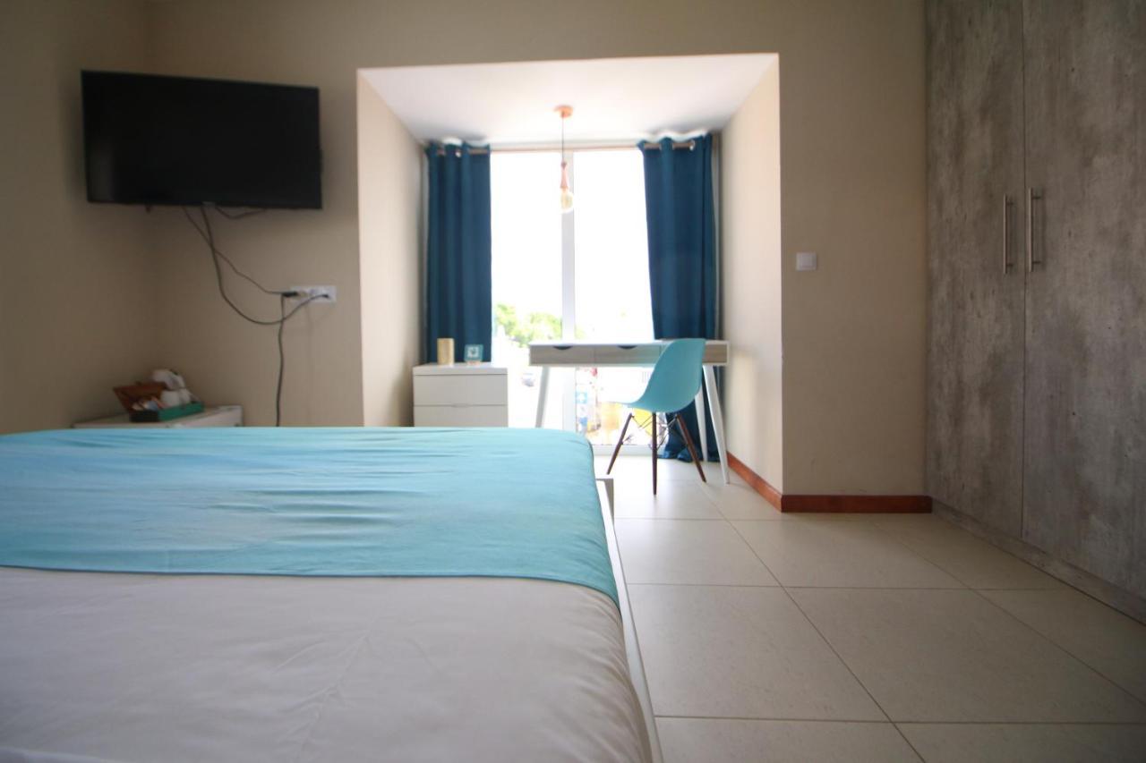 Hotel Islander Bonaire Kralendijk  Exterior photo